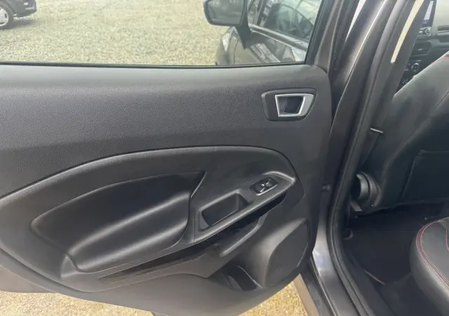 FORD EcoSport 1.0 EcoBoost ST-LINE