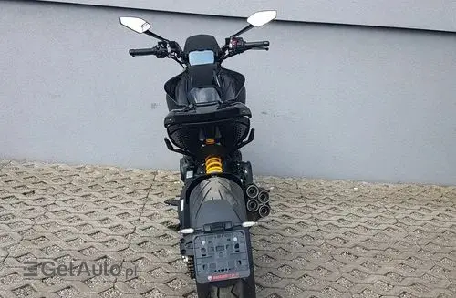 DUCATI Diavel 