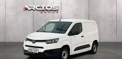 TOYOTA Proace City 