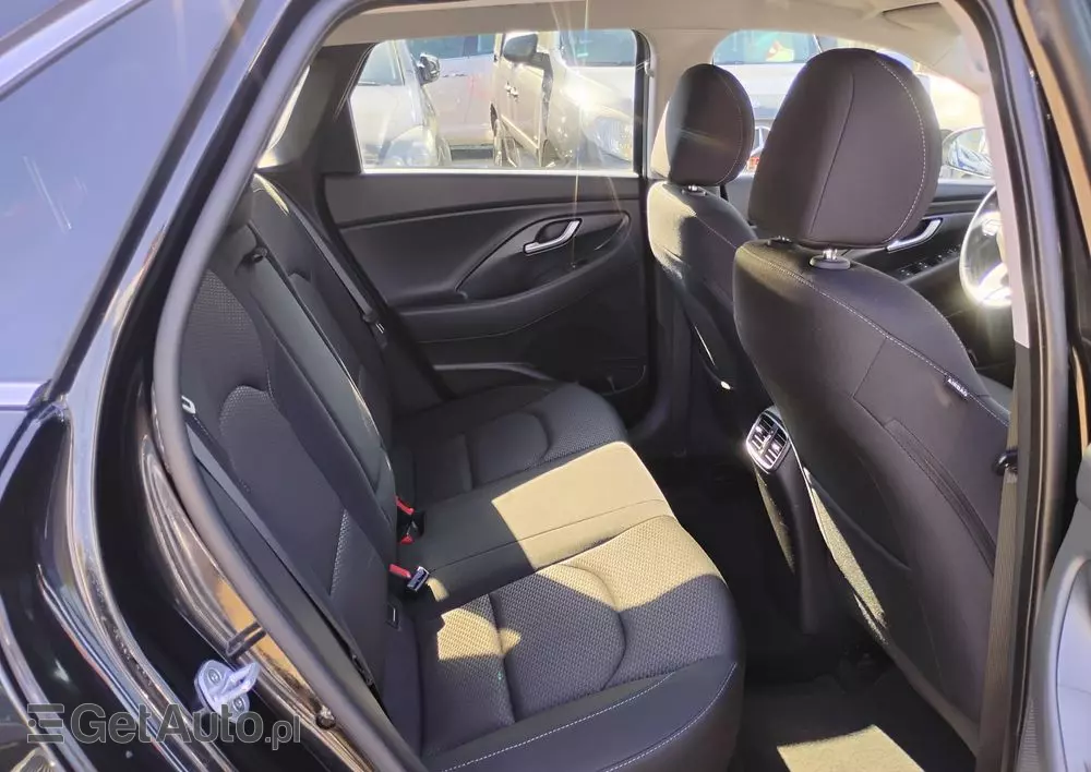 HYUNDAI I30 1.6 CRDi Comfort