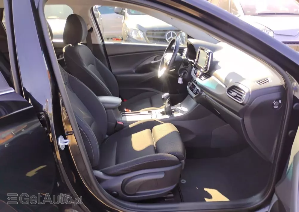 HYUNDAI I30 1.6 CRDi Comfort