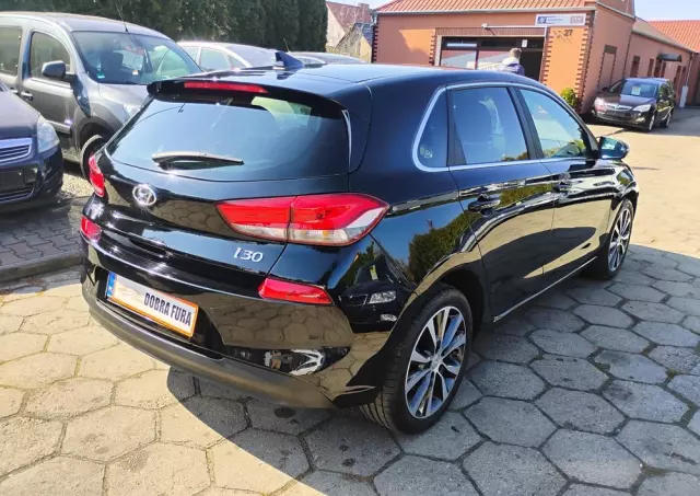 HYUNDAI I30 1.6 CRDi Comfort