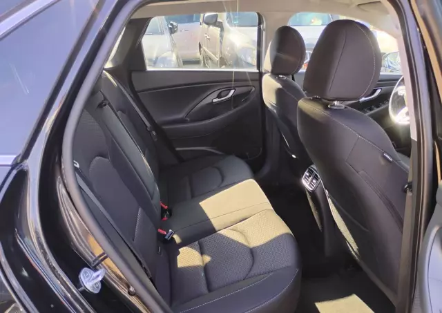 HYUNDAI I30 1.6 CRDi Comfort