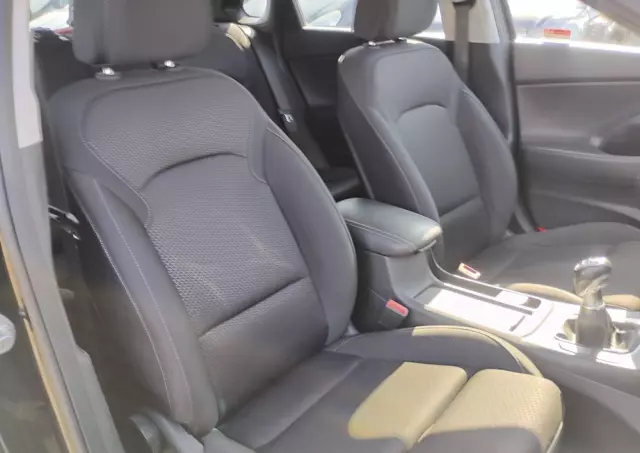 HYUNDAI I30 1.6 CRDi Comfort