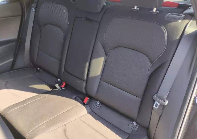 HYUNDAI I30 1.6 CRDi Comfort