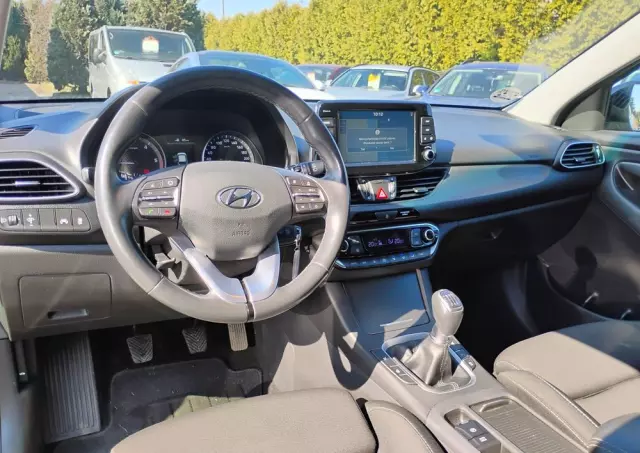 HYUNDAI I30 1.6 CRDi Comfort