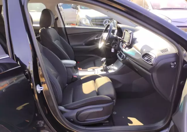 HYUNDAI I30 1.6 CRDi Comfort