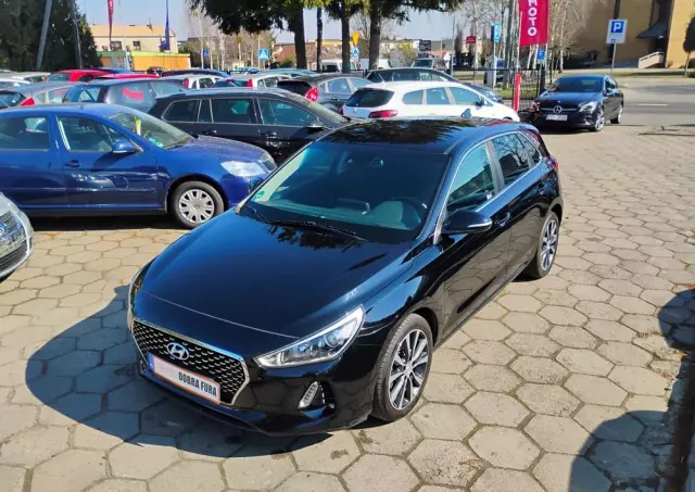 HYUNDAI I30 1.6 CRDi Comfort