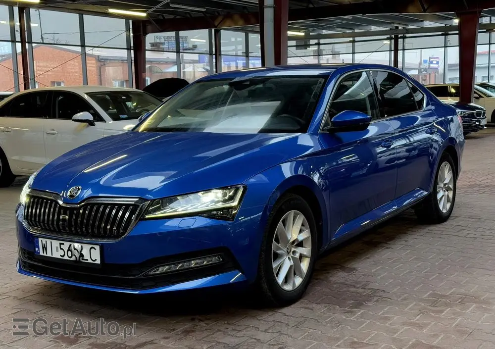 SKODA Superb 2.0 TDI SCR Ambition DSG