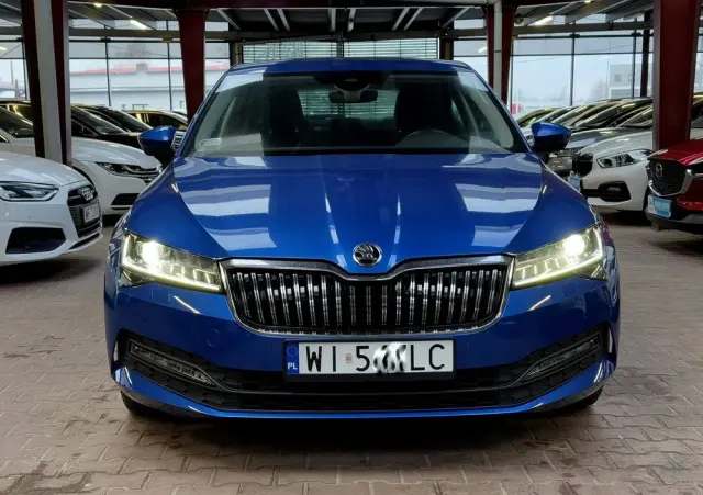 SKODA Superb 2.0 TDI SCR Ambition DSG