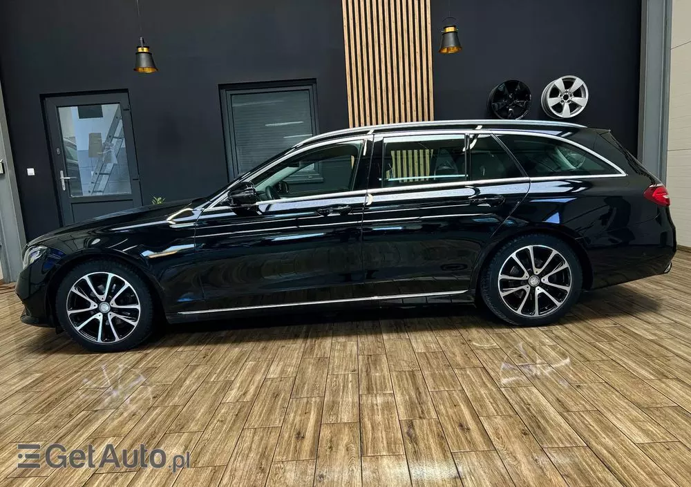 MERCEDES-BENZ Klasa E 220 d