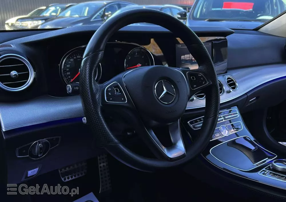 MERCEDES-BENZ Klasa E 220 d