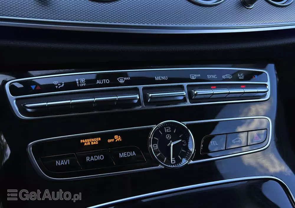 MERCEDES-BENZ Klasa E 220 d