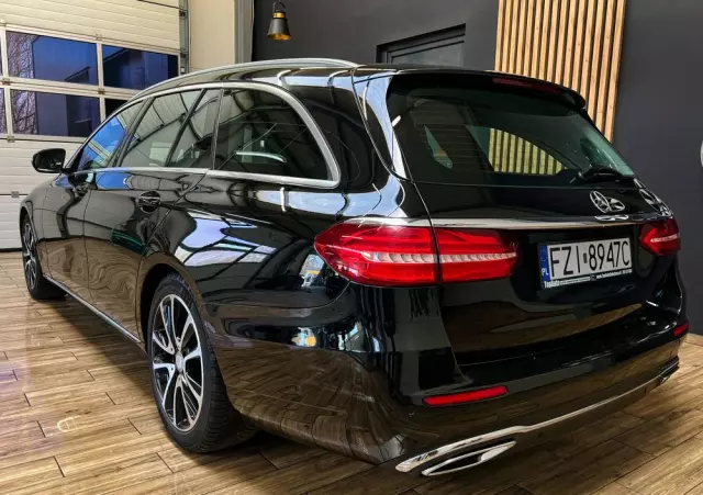 MERCEDES-BENZ Klasa E 220 d