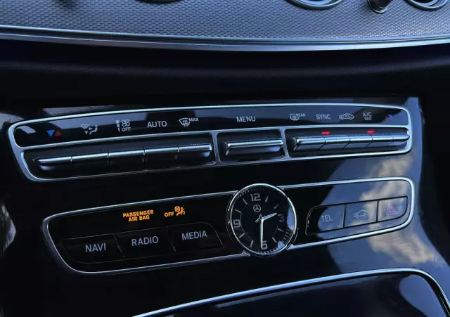 MERCEDES-BENZ Klasa E 220 d