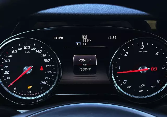 MERCEDES-BENZ Klasa E 220 d