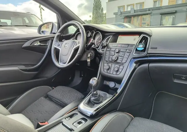 OPEL Cascada 2.0 D (CDTi ecoFLEX) Start/Stop Edition