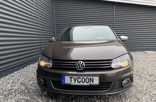 VOLKSWAGEN Eos 