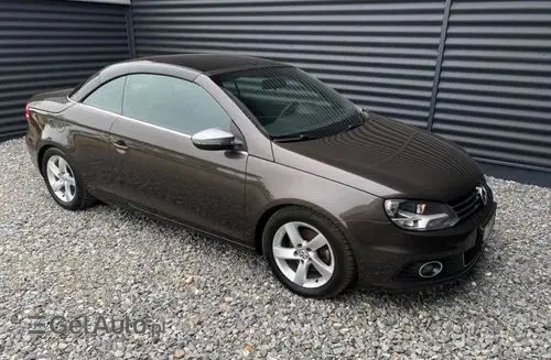 VOLKSWAGEN Eos 