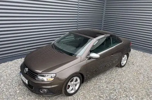 VOLKSWAGEN Eos 