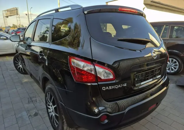 NISSAN Qashqai+2 