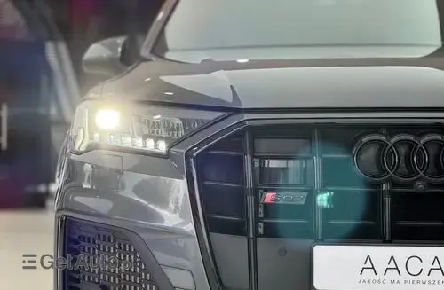 AUDI SQ7 