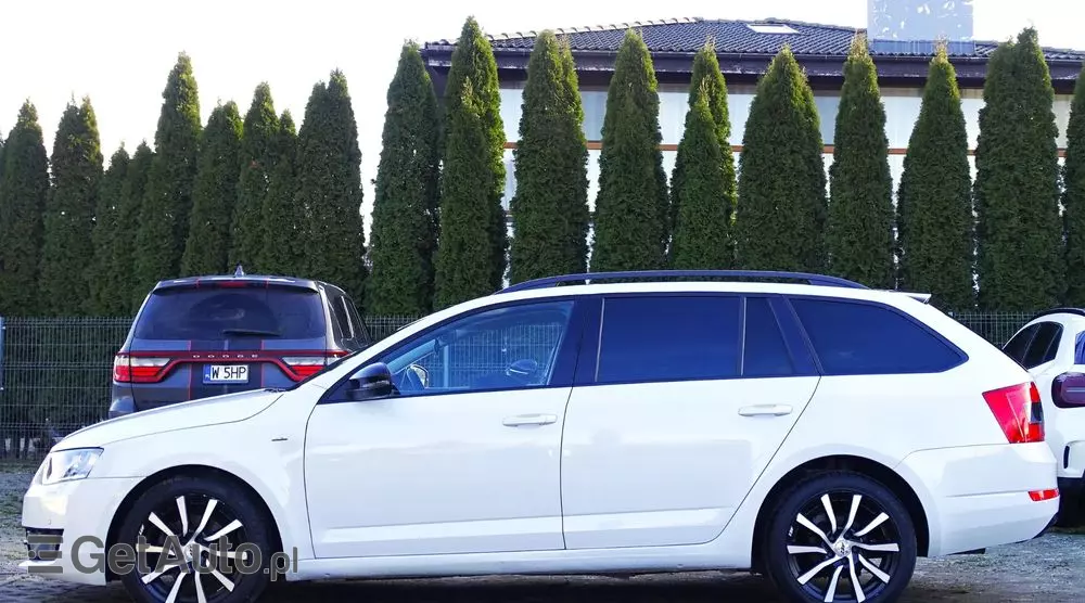 SKODA Octavia 2.0 TDI Joy DSG