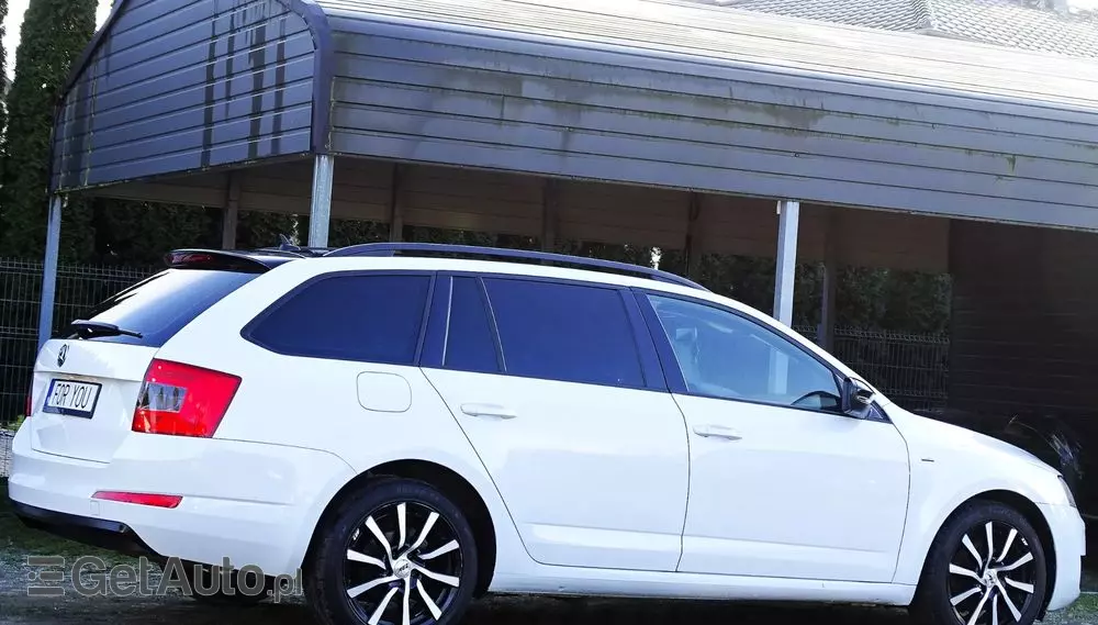 SKODA Octavia 2.0 TDI Joy DSG