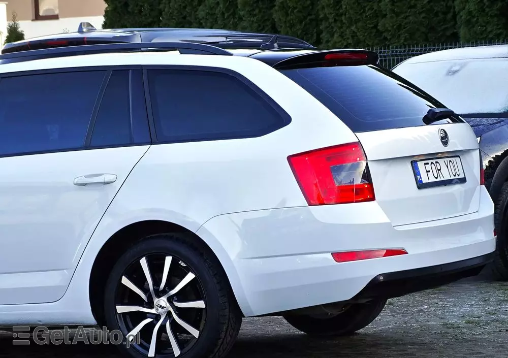 SKODA Octavia 2.0 TDI Joy DSG