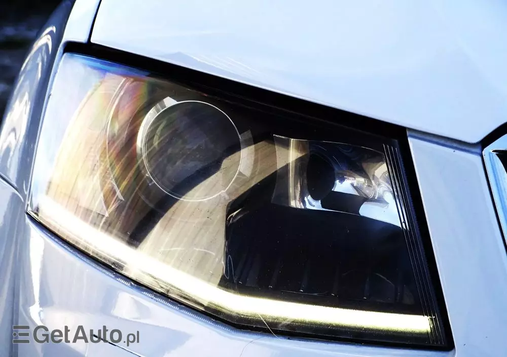 SKODA Octavia 2.0 TDI Joy DSG