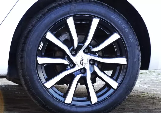 SKODA Octavia 2.0 TDI Joy DSG