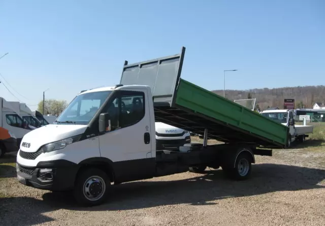 IVECO Daily 