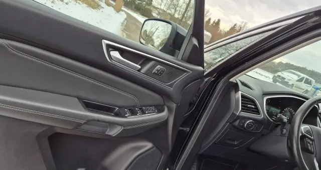 FORD S-Max 2.0 TDCi Titanium