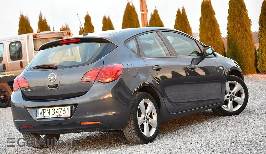 OPEL Astra 