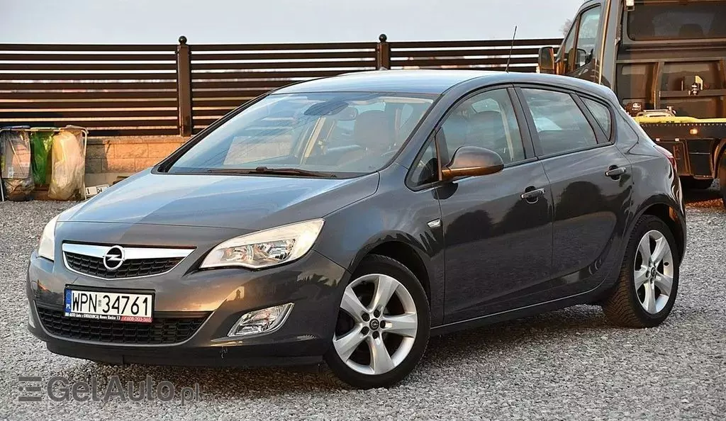OPEL Astra 