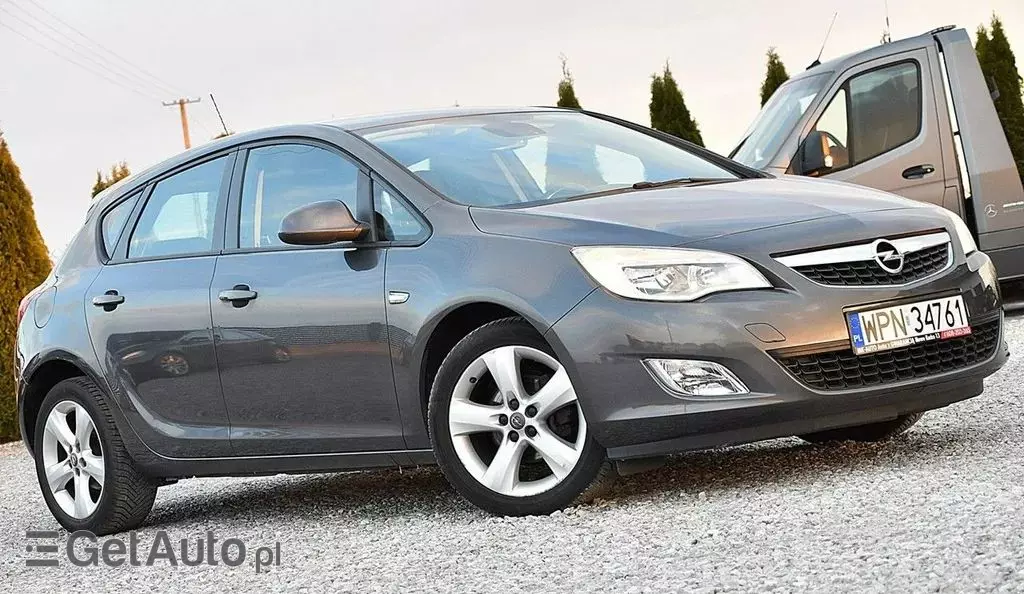 OPEL Astra 