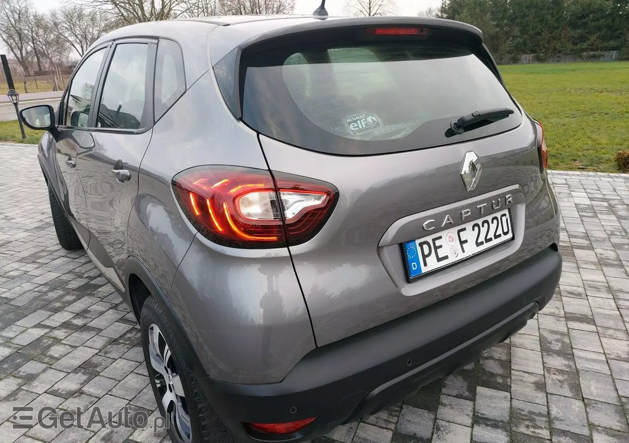 RENAULT Captur 