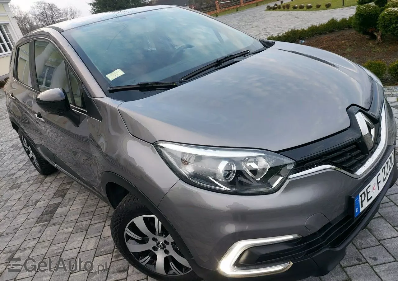RENAULT Captur 