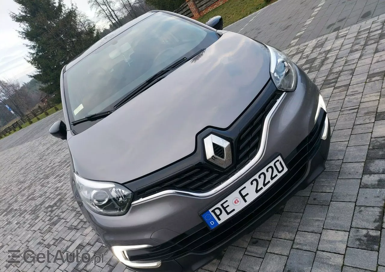 RENAULT Captur 