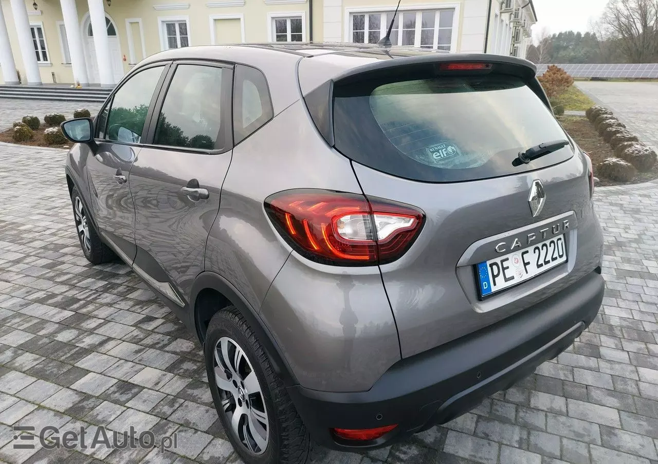 RENAULT Captur 