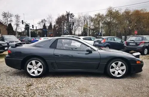 MITSUBISHI 3000 GT 