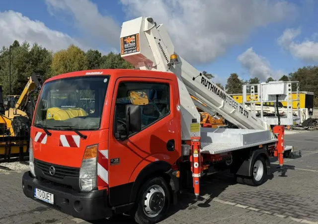 NISSAN Cabstar 