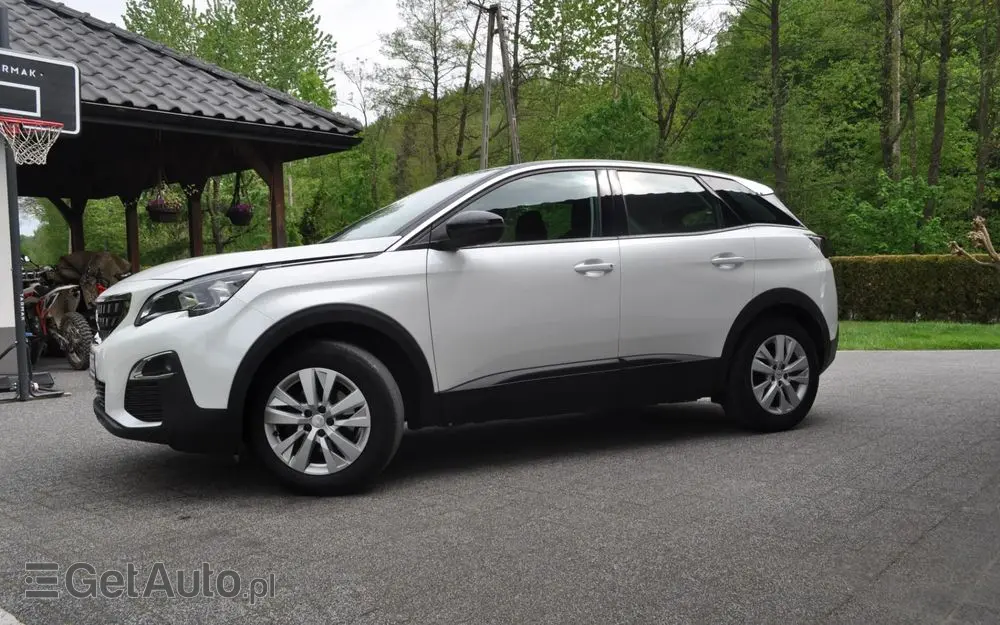 PEUGEOT 3008 BlueHDi 120 Stop & Start Allure