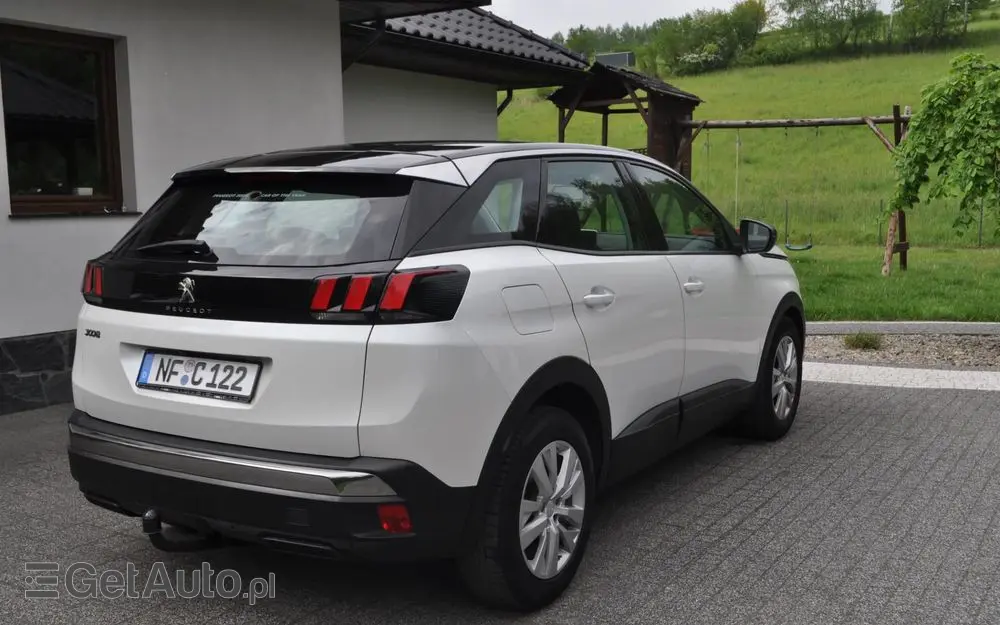 PEUGEOT 3008 BlueHDi 120 Stop & Start Allure
