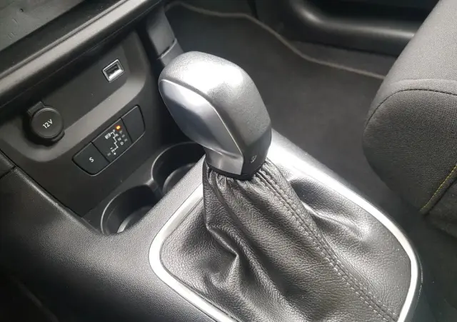 CITROËN C3 1.2 PureTech Shine S&S EAT6