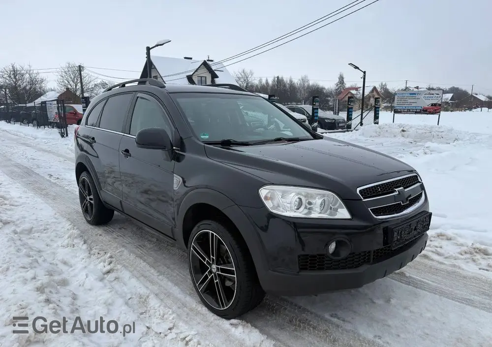 CHEVROLET Captiva 2.4 2WD 7 Sitzer LS