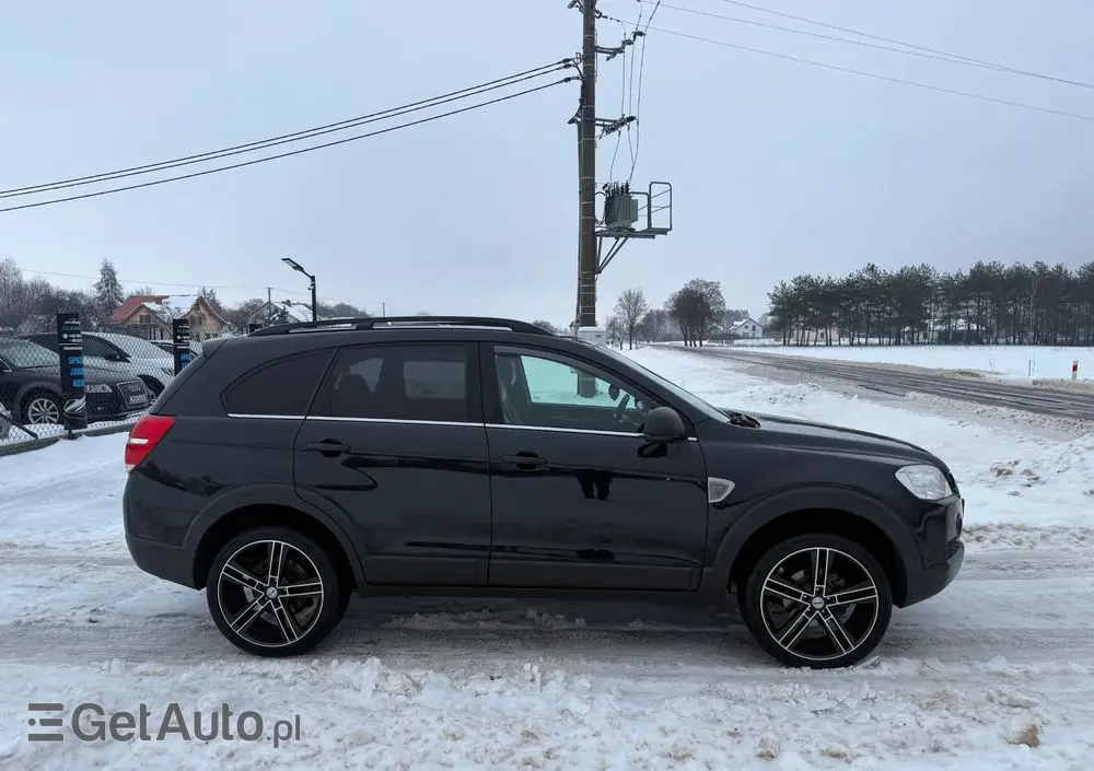 CHEVROLET Captiva 2.4 2WD 7 Sitzer LS