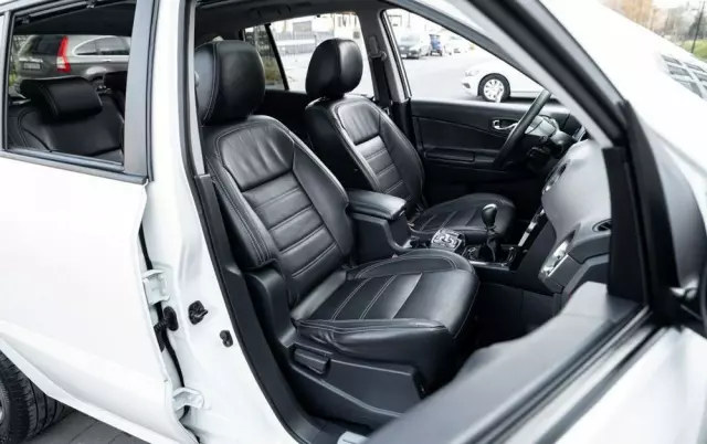 RENAULT Koleos 2.5 16V 4x4 Dynamique