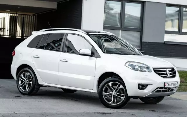 RENAULT Koleos 2.5 16V 4x4 Dynamique