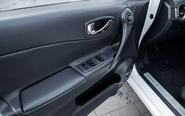 RENAULT Koleos 2.5 16V 4x4 Dynamique